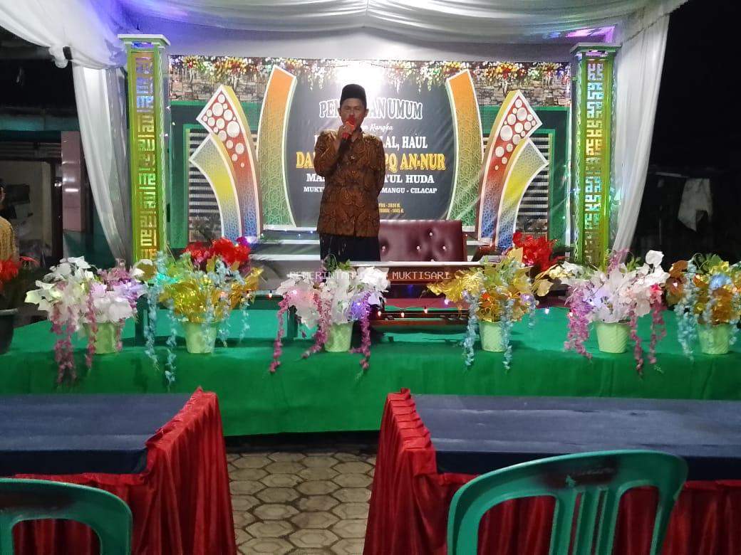 KEPALA DESA MUKTISARI HADIRI PENGAJIAN UMUM DALAM RANGKA HALAL BI HALAL 1445 H