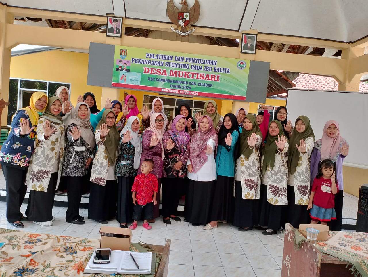 PELATIHAN DAN PENYULUHAN PENANGANAN STUNTING PADA IBU BALITA - WEBSITE DESA MUKTISARI 