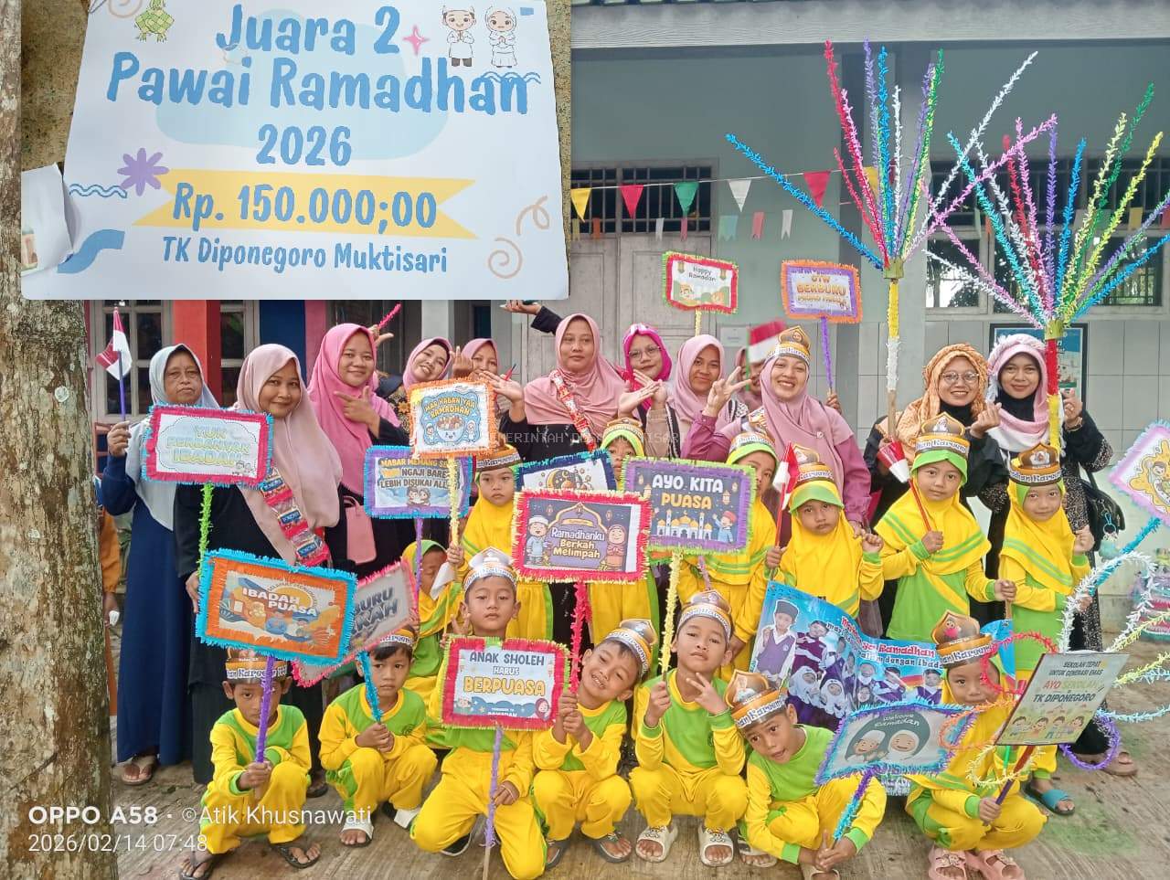 WAJAH CERIA ANAK-ANAK LINTAS SEKOLAH GELAR PAWAI SAMBUT RAMADHAN 